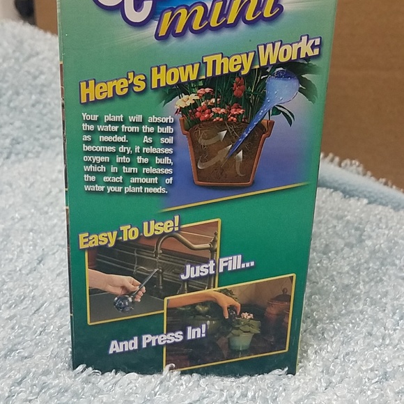 Mini Aqua Globes - Picture 2 of 2